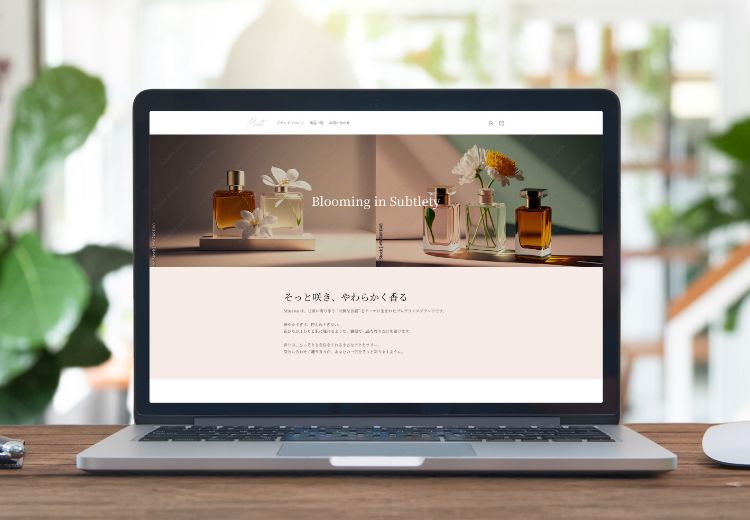 香水ブランドサイトのデザイン表示例。